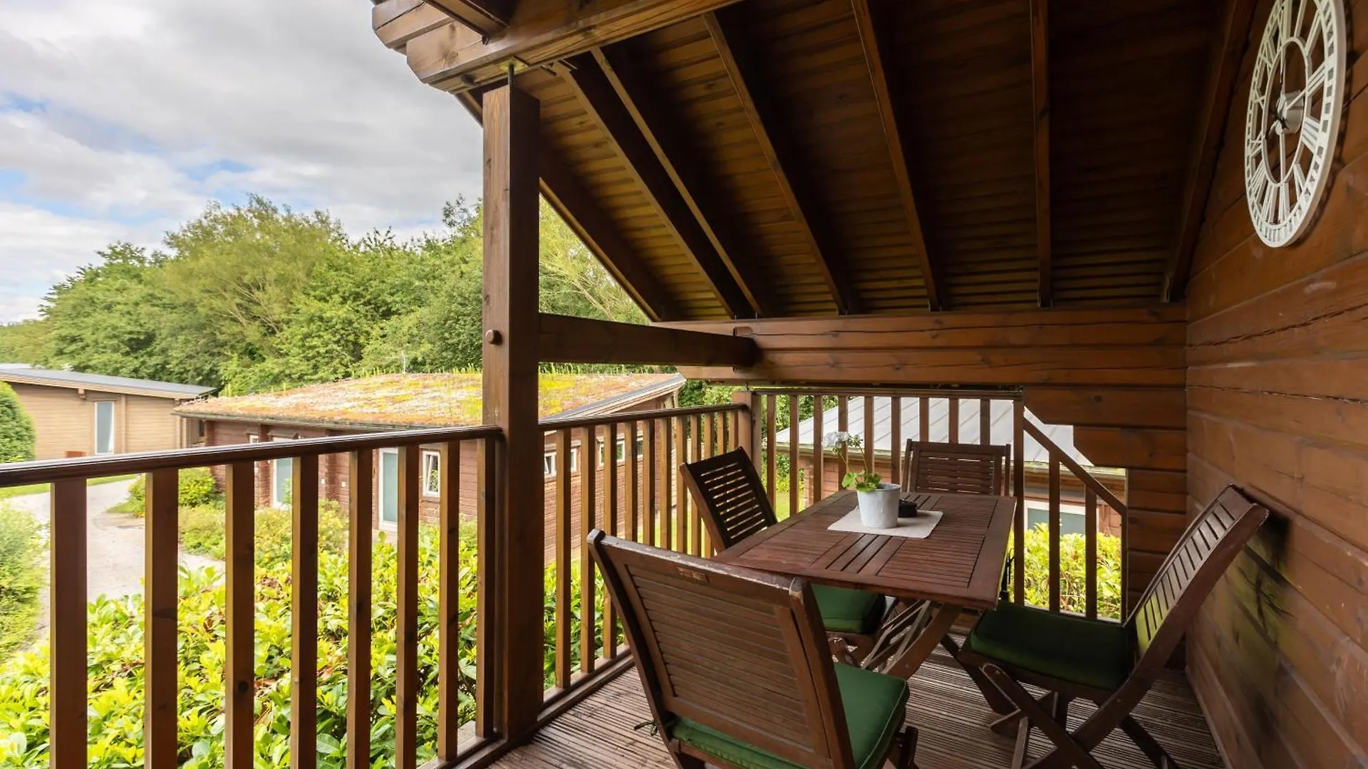 ת'ירסק Lake View Lodge With Hot Tub 0*,  בריטניה
